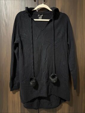 Sutton Studio Black Crewneck Sweater with Pom-Pom Hood